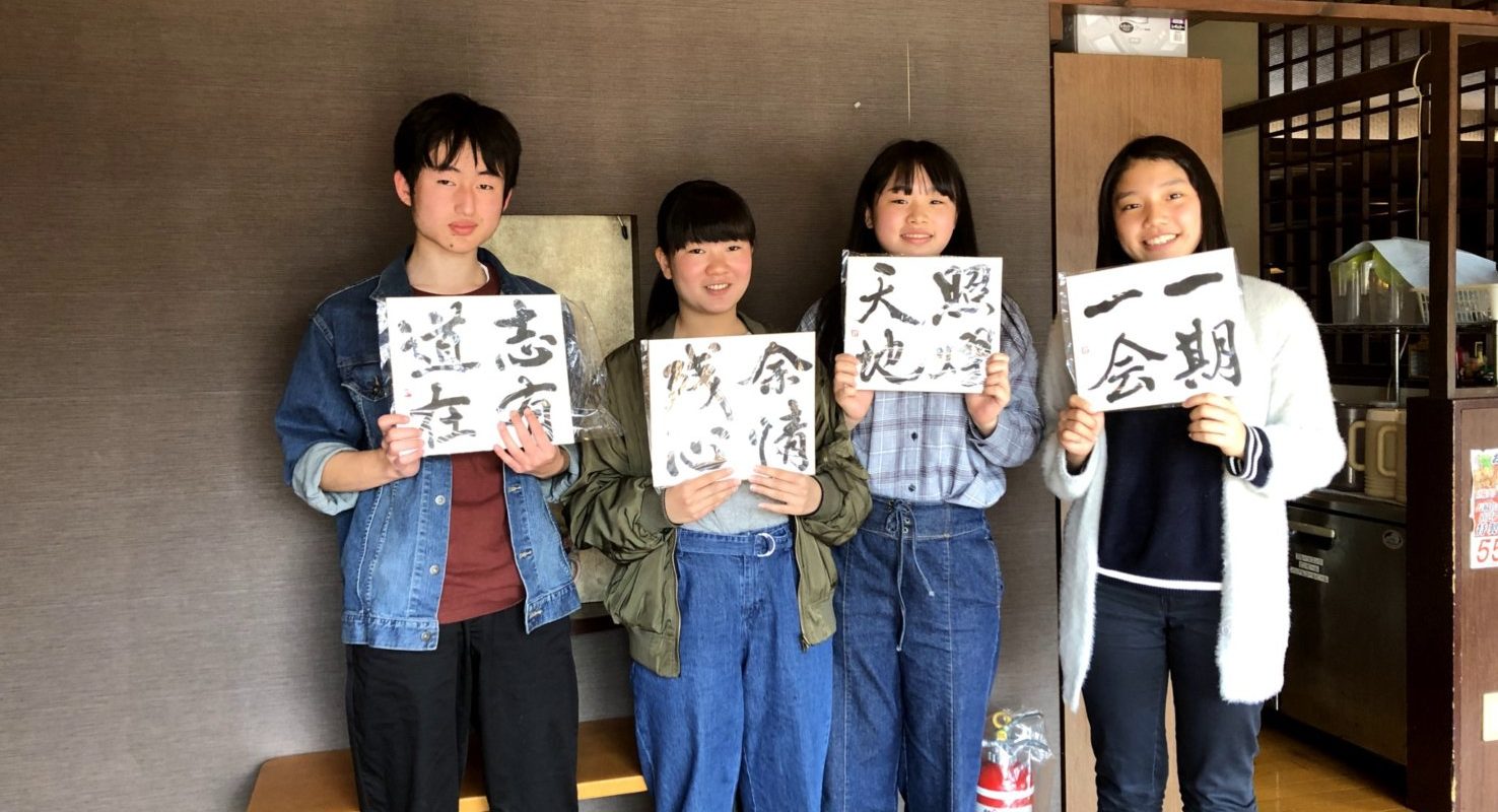 uQjBxtsyROye3pzkC1O8Mw